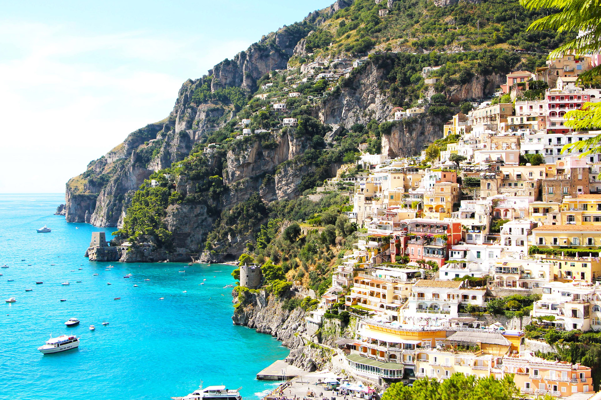 Amalfi coast. Амальфитанское побережье Сорренто. Побережье Амальфи Италия. Неаполь побережье Амальфи. Сорренто, побережье Амальфи.